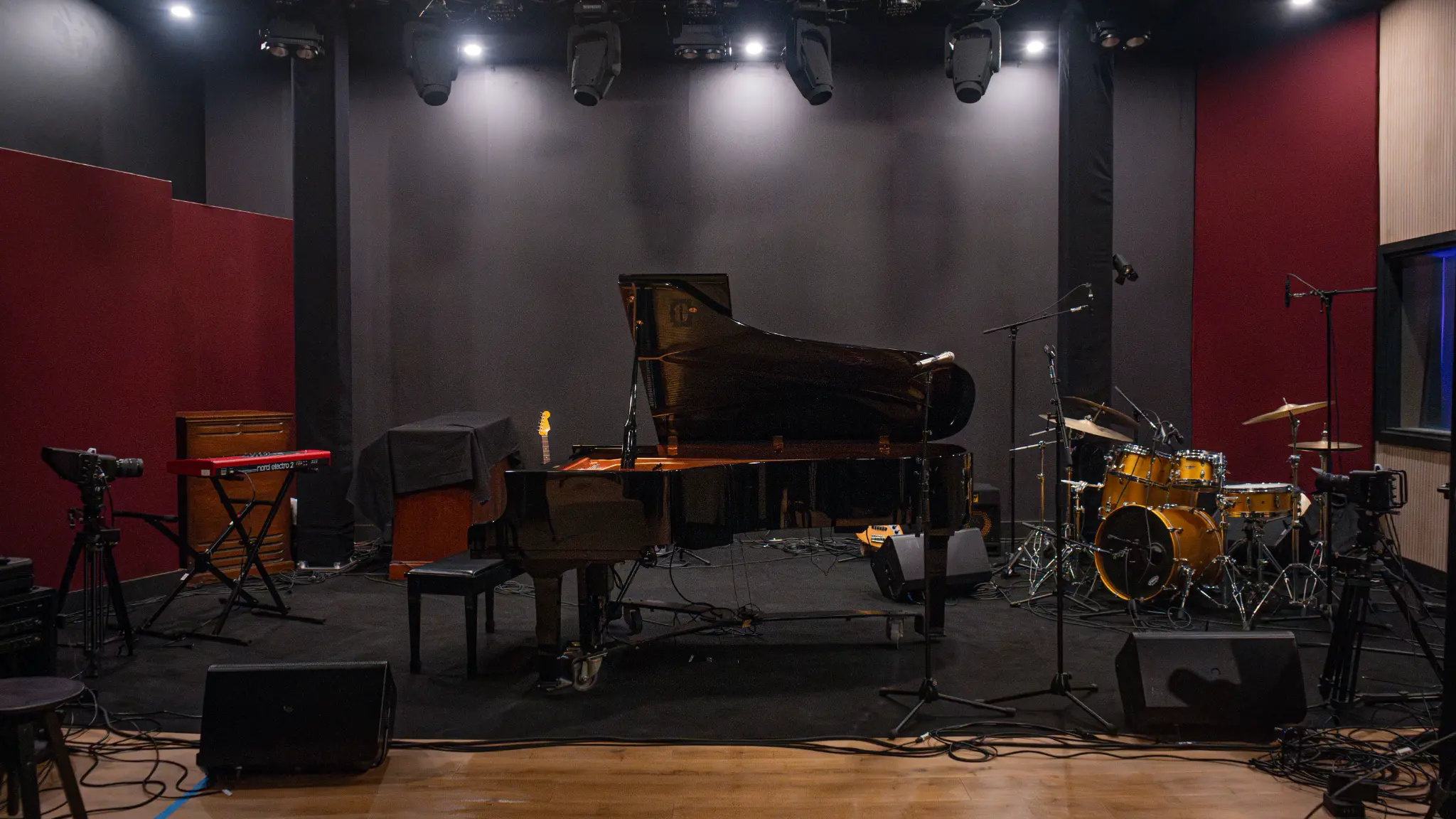 Live Room, Los Angeles flagship